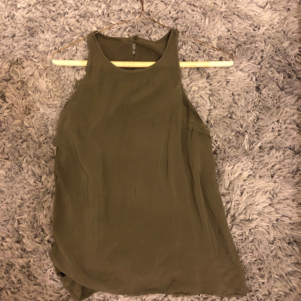Halter tank